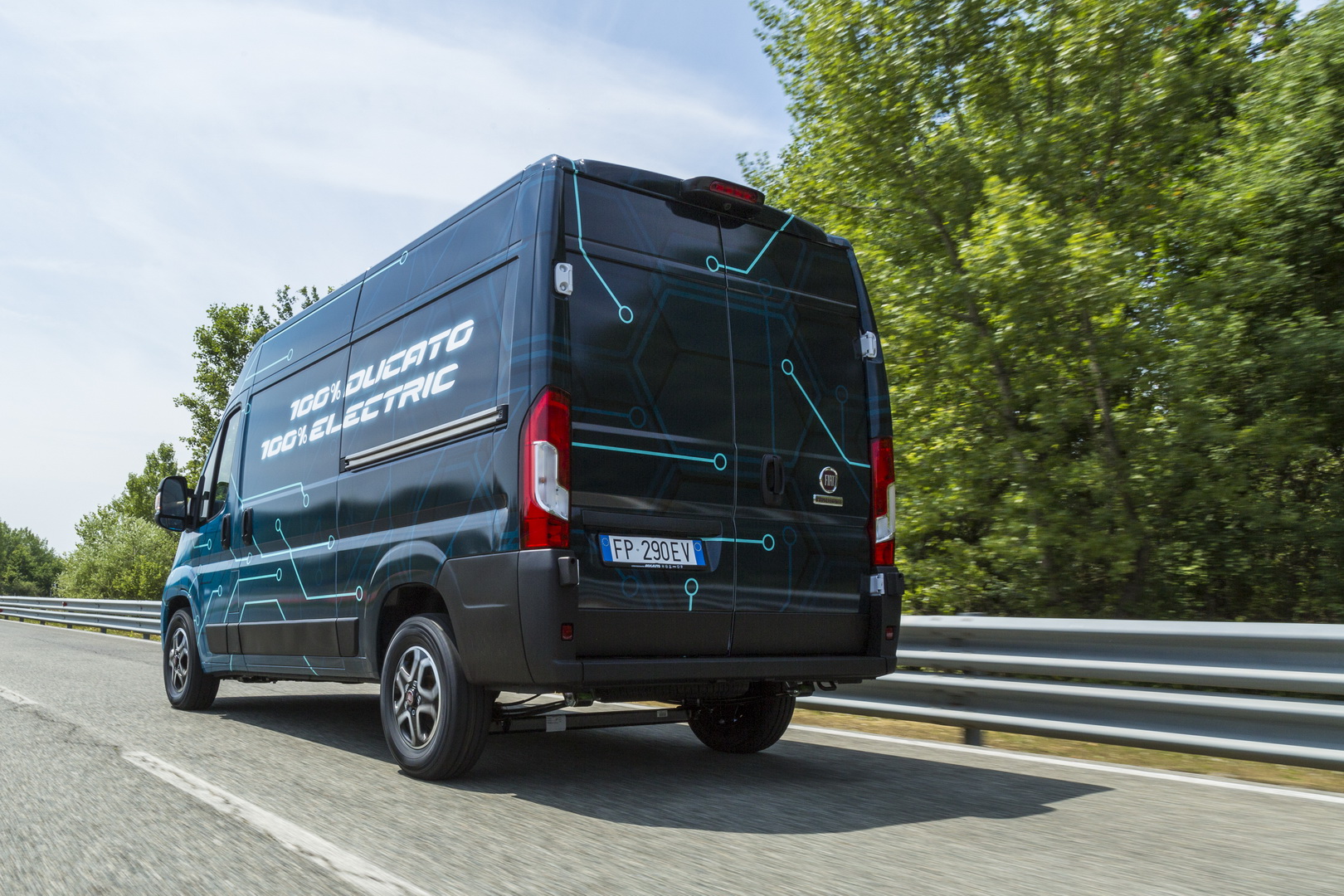Fiat Ducato Goes Electric, Will Launch In 2020