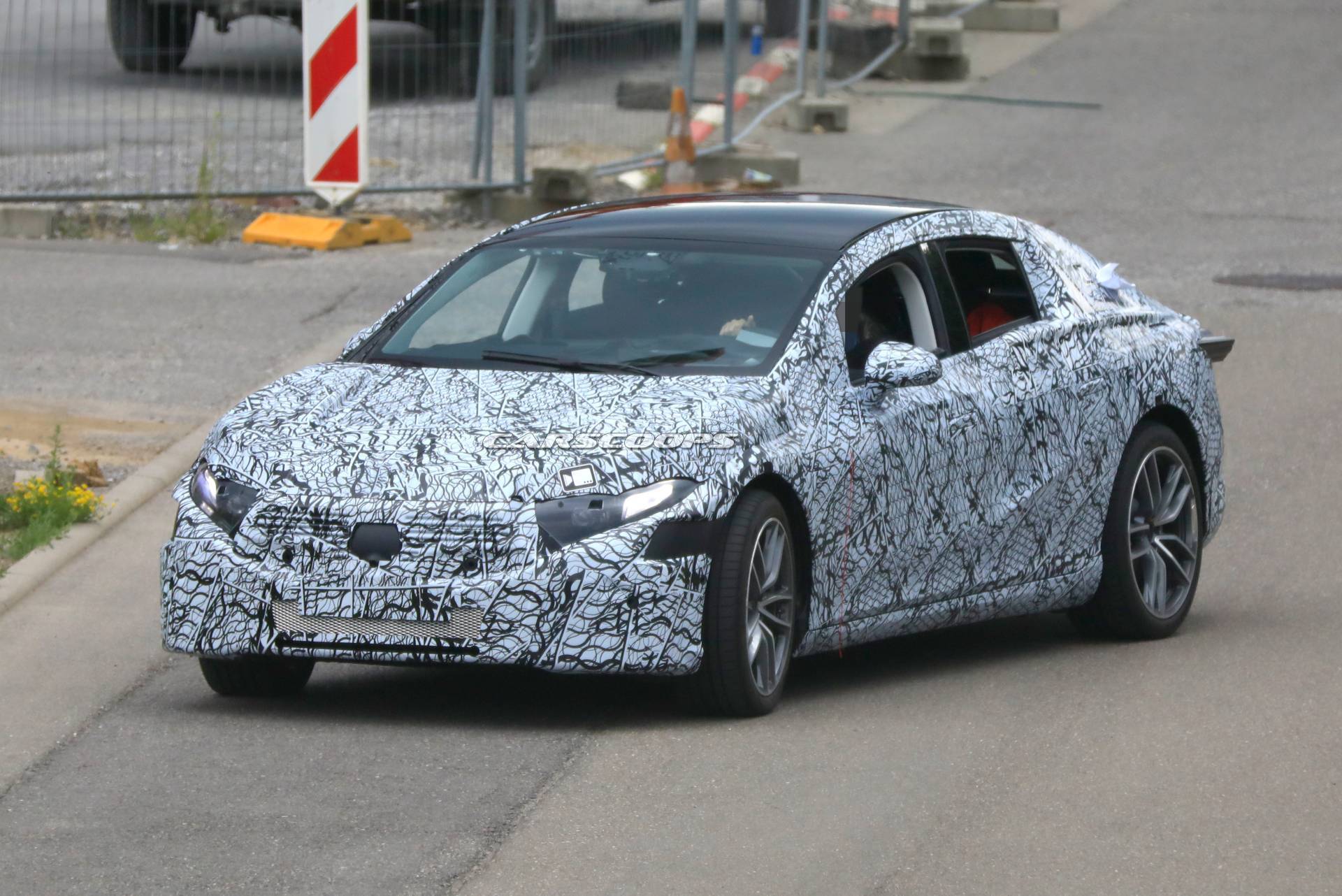 2021 Mercedes EQS Electric Flagship Shows Production Body, Should Porsche Taycan Worry?