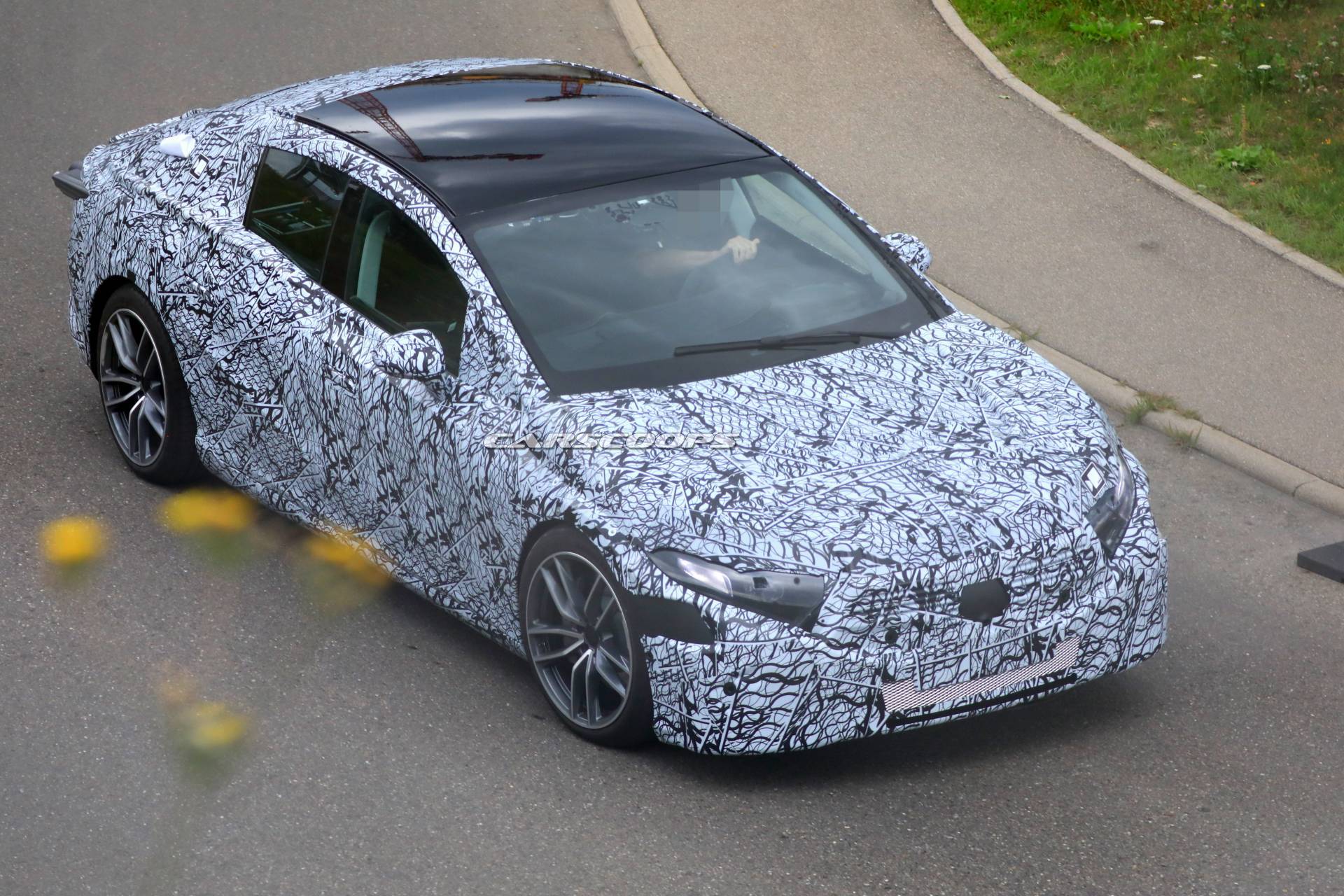 2021 Mercedes EQS Electric Flagship Shows Production Body, Should Porsche Taycan Worry?