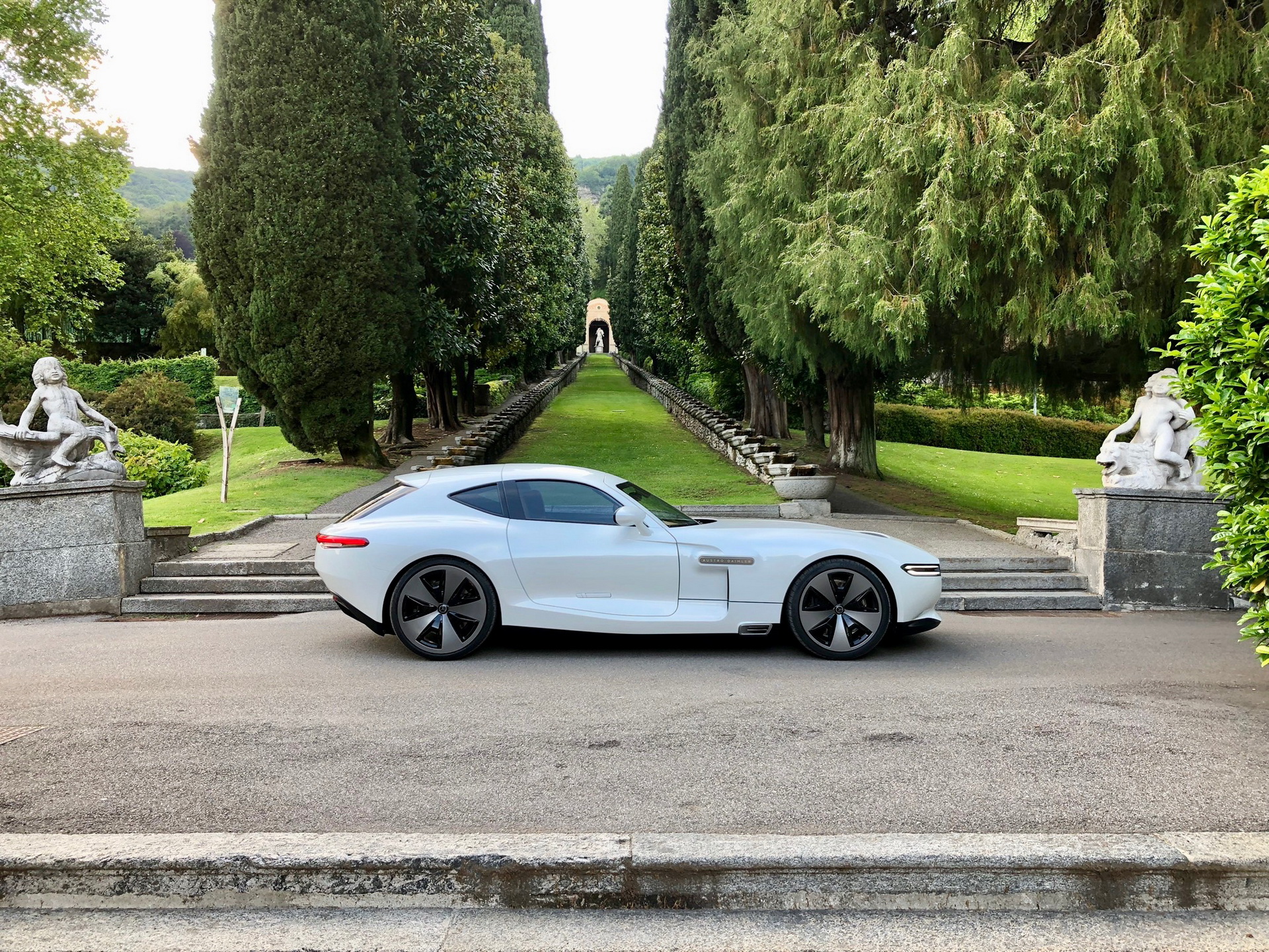 Austro Daimler Bergmeister ADR 60 Brings Its AMG GT…Err…1930s Inspired Looks To Salon Prive
