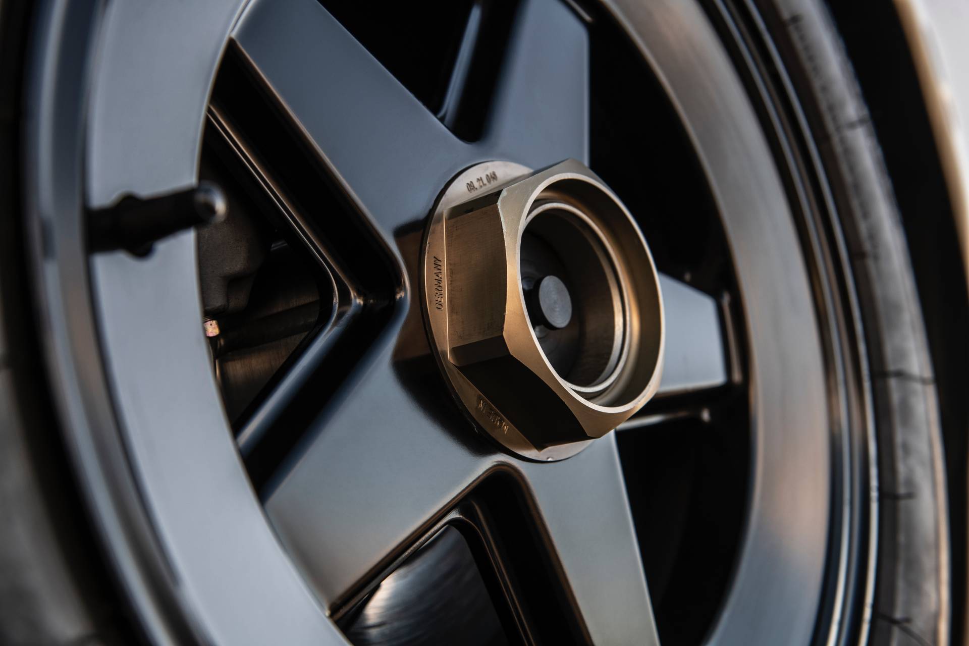 Emory Outlaw 911K Is The Porsche 356 Specialist’s First-Ever Custom 911 Project