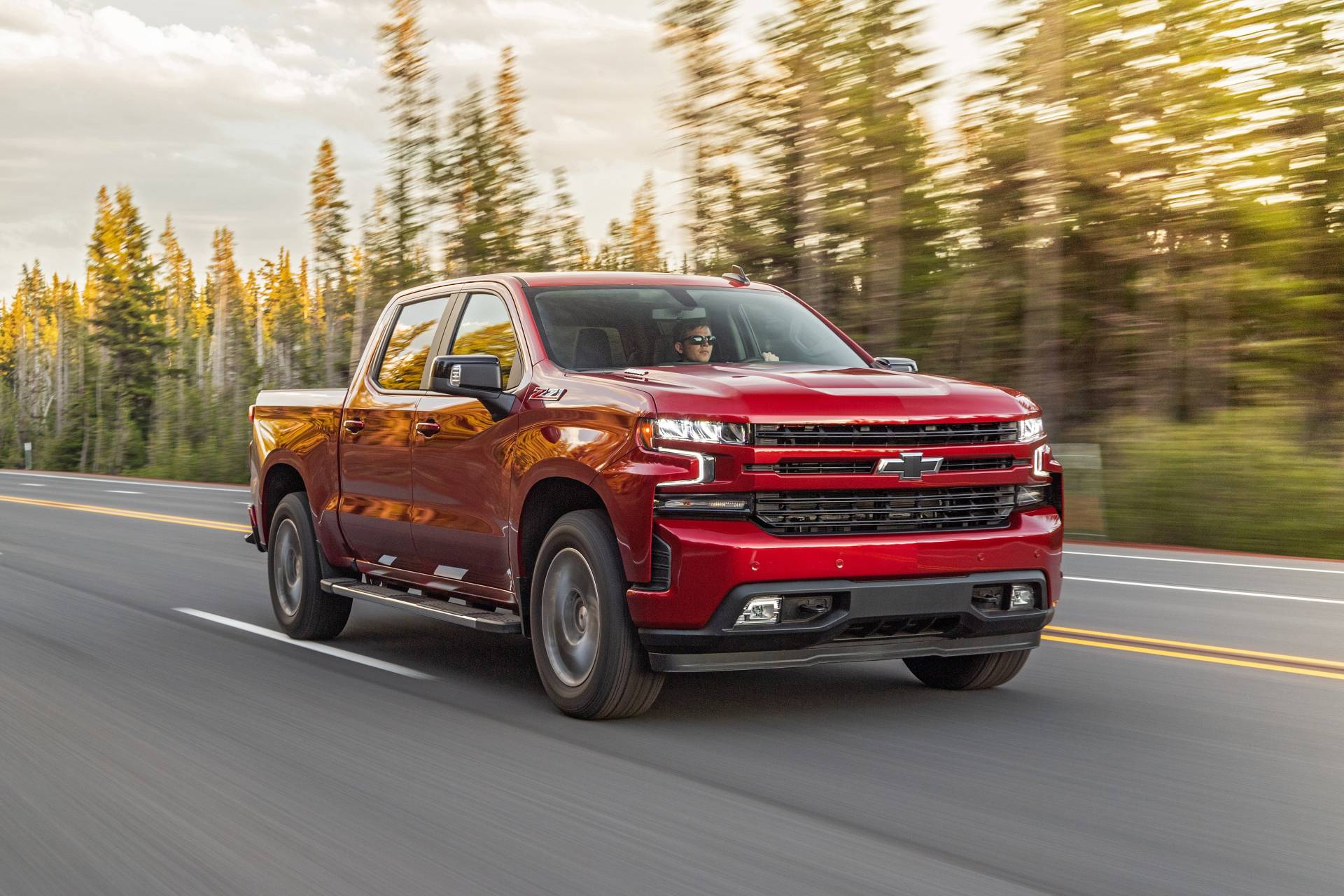 2020 Chevy Silverado 1500 Diesel Tops Rivals With EPA-Estimated 33 MPG Highway