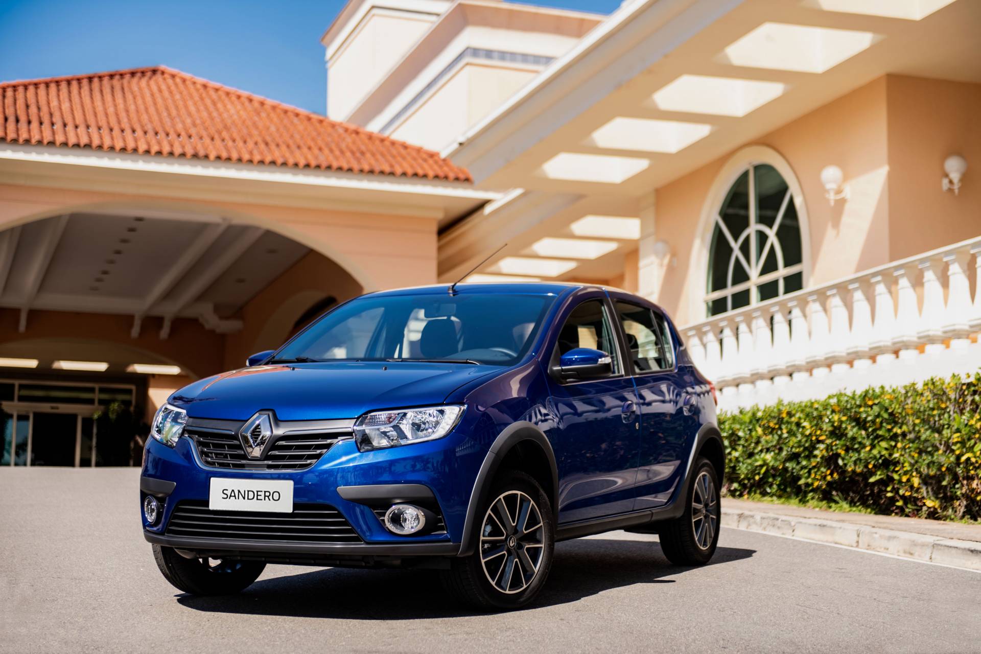 2020 Renault Logan, Sandero And Stepway Unveiled In Brazil With New Styling, CVT Option