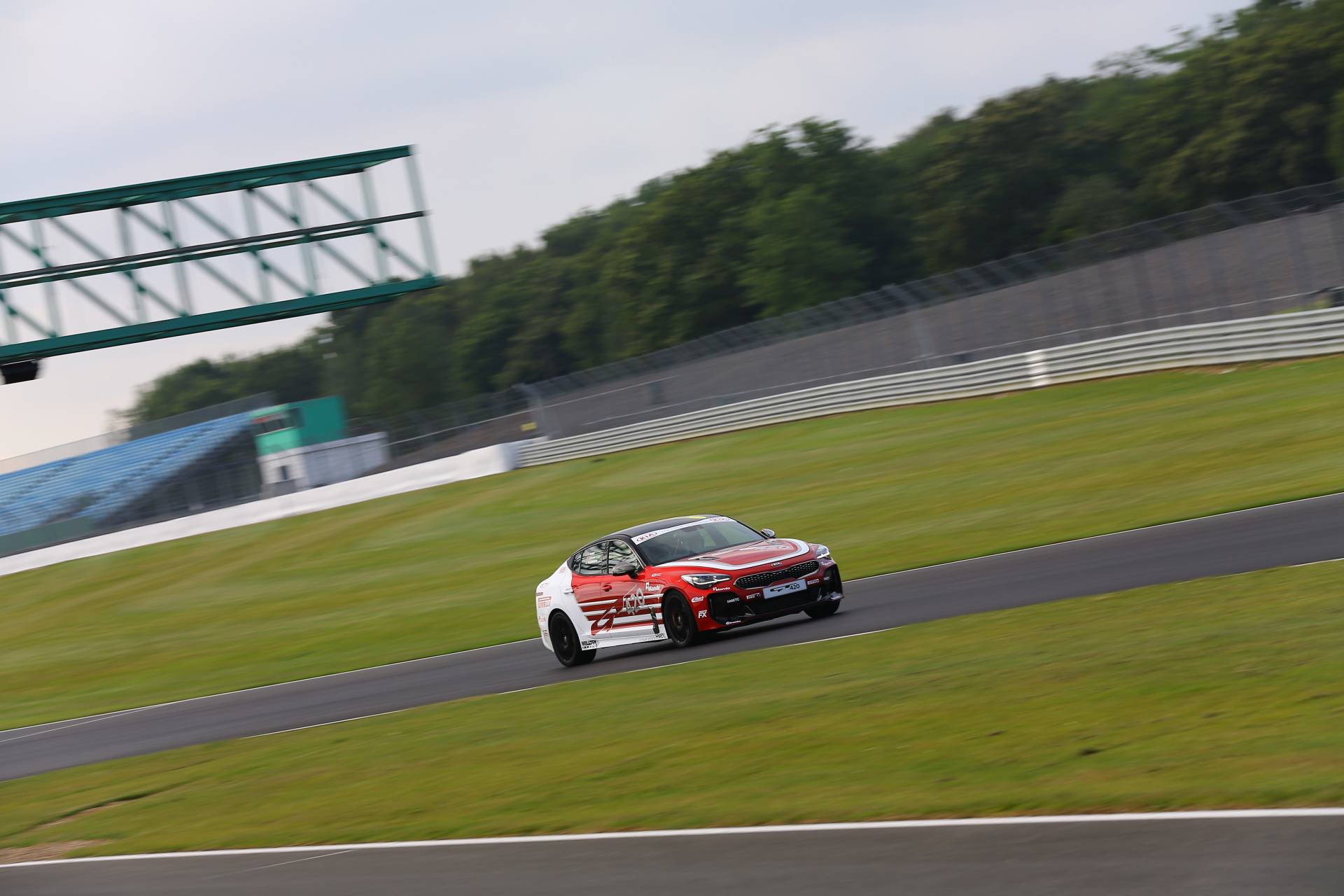 Kia Creates A 422 HP Stinger GT420 “Track Day Monster” After Saving It From The Crusher