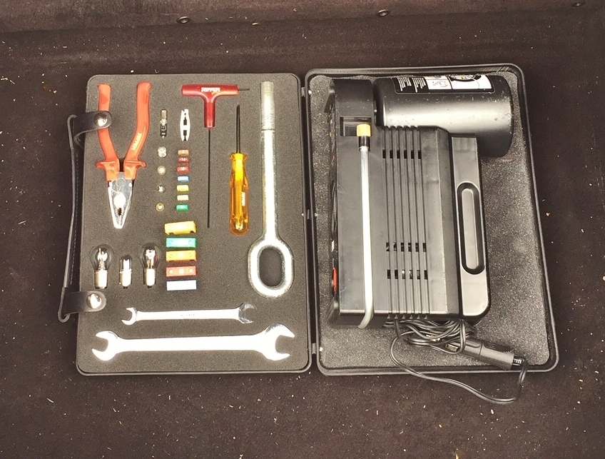 1965 Lotus Cortina Sells For Three Times More Than A Ferrari F430!