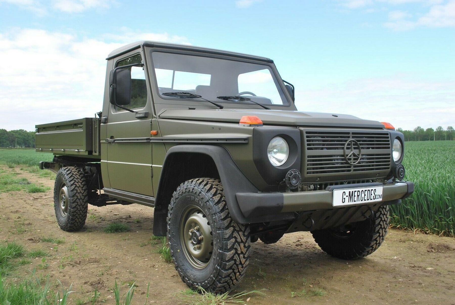 Cancel That Gladiator – There’s An Army-Spec G-Class Pickup For Sale