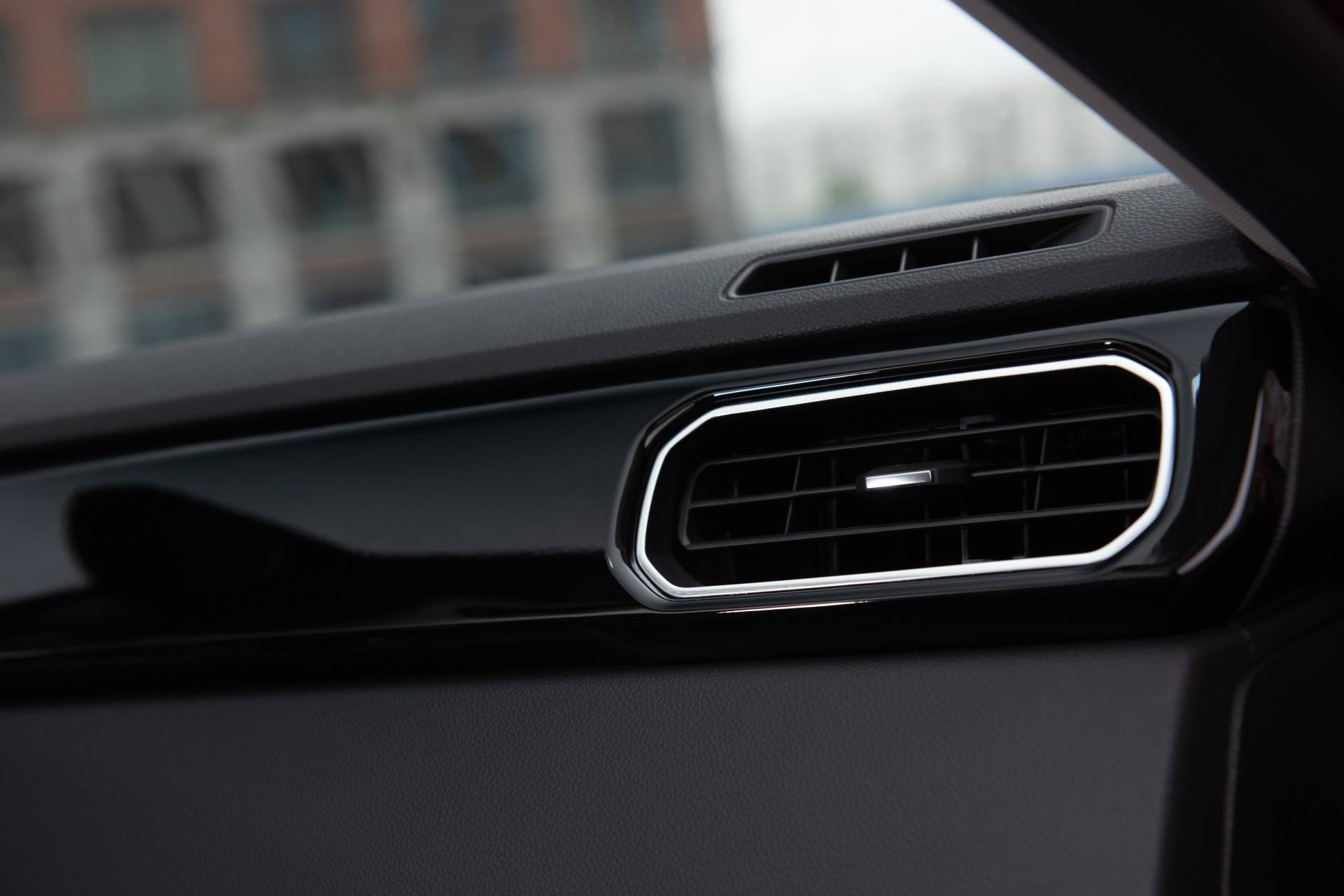 Renault Arkana Goes On Sale In Russia From Just Under $16,000