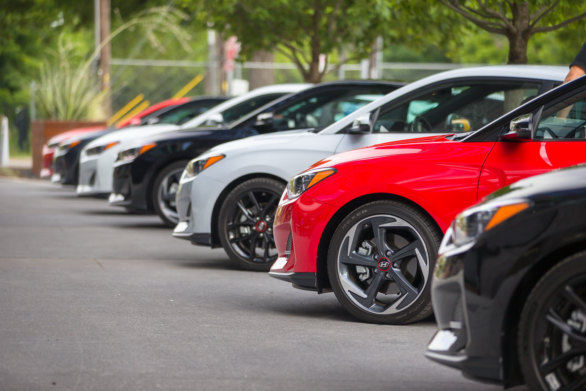 2020 Hyundai Veloster Adds More Kit And Gloss Black Bits