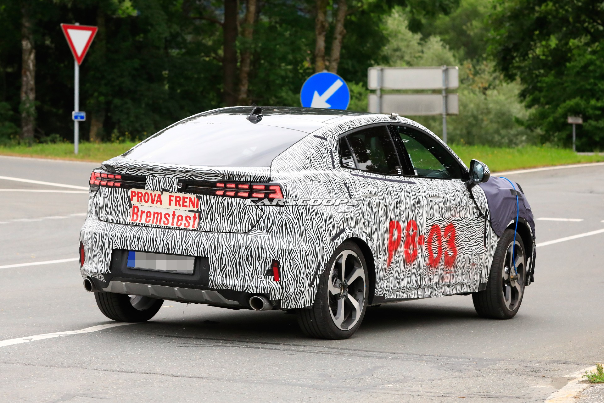 Lynk & Co 05 Loses Some Camo While Conducting Testing In The Alps