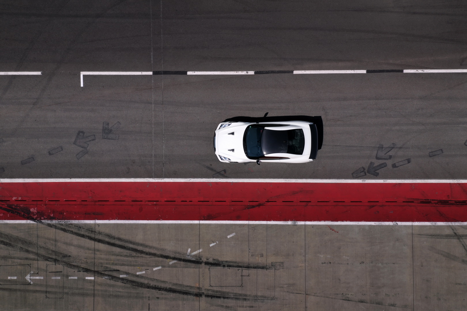 Nissan Prices 2020 GT-R From $113,540, NISMO From $210,740; Drops Over 120 Photos Too