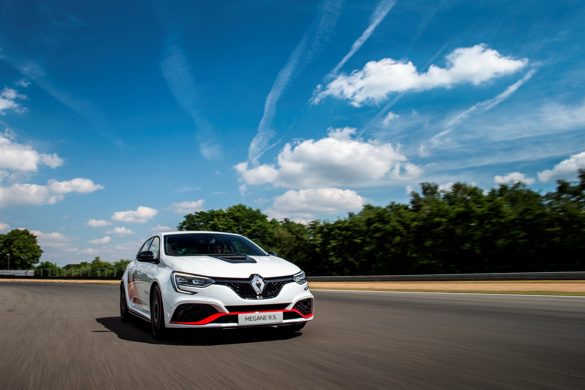 Renault Details Megane RS Trophy-R, The Purest Hot Hatch Of Them All