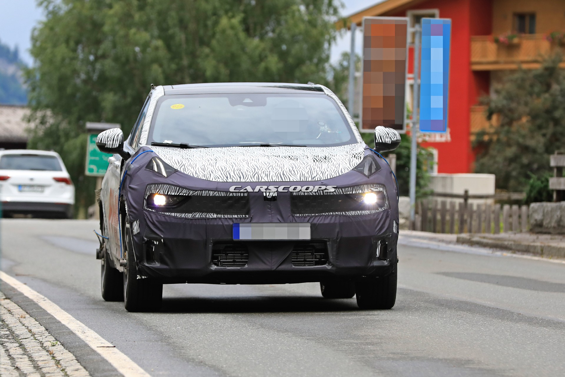 Lynk & Co 05 Loses Some Camo While Conducting Testing In The Alps