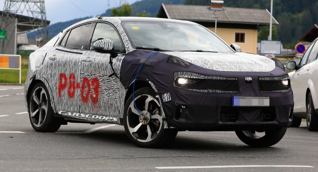  Lynk & Co 05 Loses Some Camo While Conducting Testing In The Alps