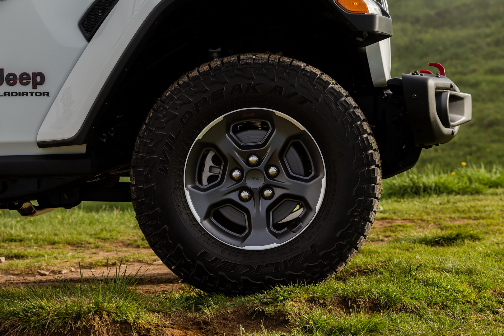 Euro-Spec Jeep Gladiator Getting 256 HP Diesel V6, Will Launch In 2020