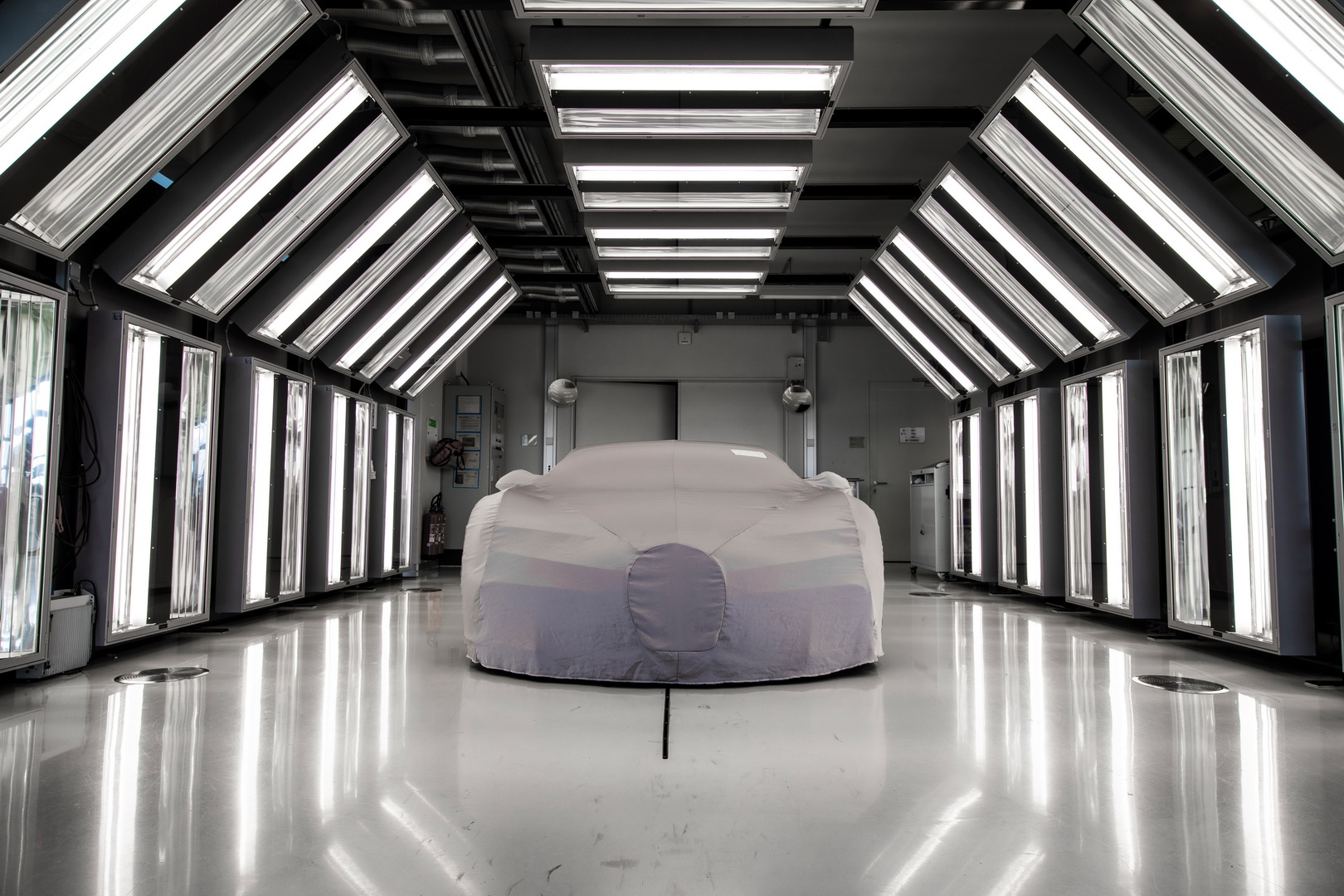 Bugatti Chiron Production Hits New Milestone, Less Than 100 Are Still Up For Grabs