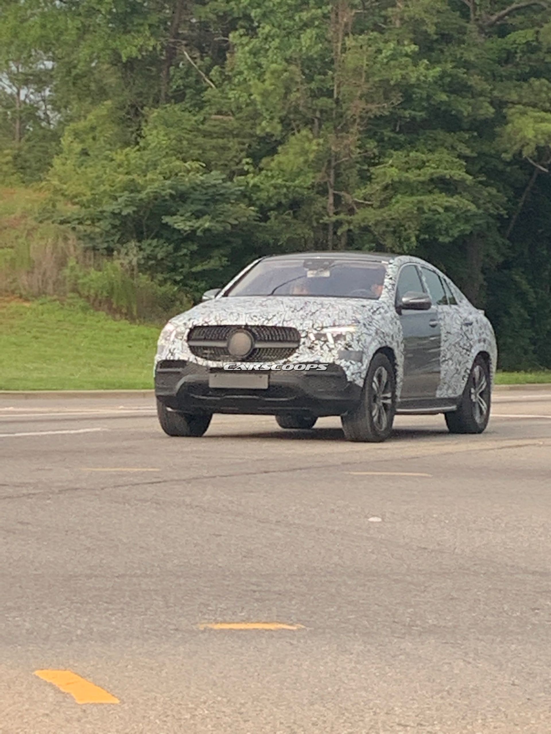 U Spy Mercedes-Benz Putting Final Touches On New GLE Coupe