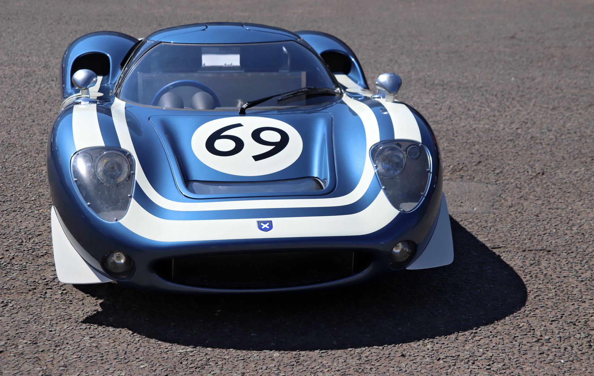 New Ecurie LM69 Reimagines The Classic Jaguar XJ13 Racer For The Road