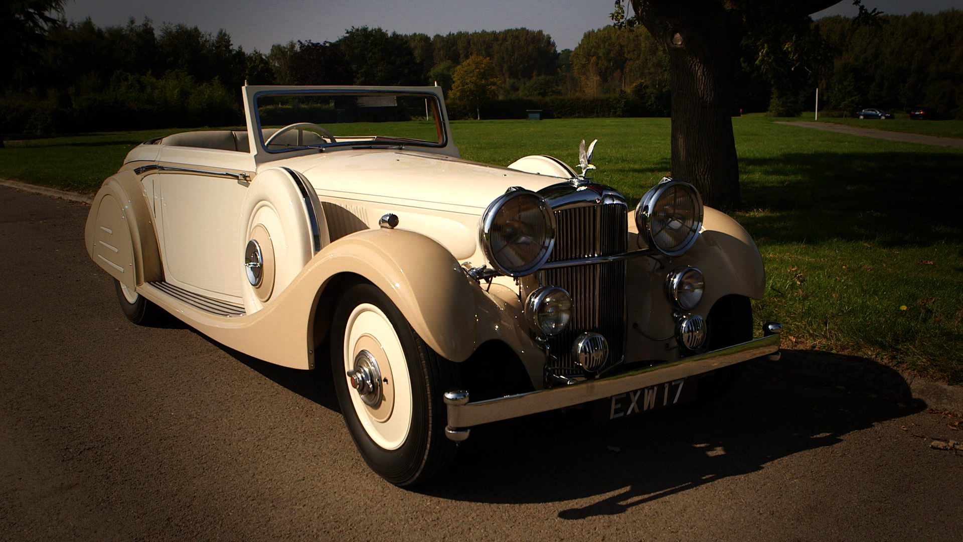 Alvis Resurrected After Long Slumber, Blends Heritage With Modern Technology