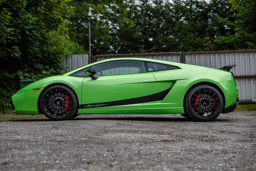1965 Lotus Cortina Sells For Three Times More Than A Ferrari F430!