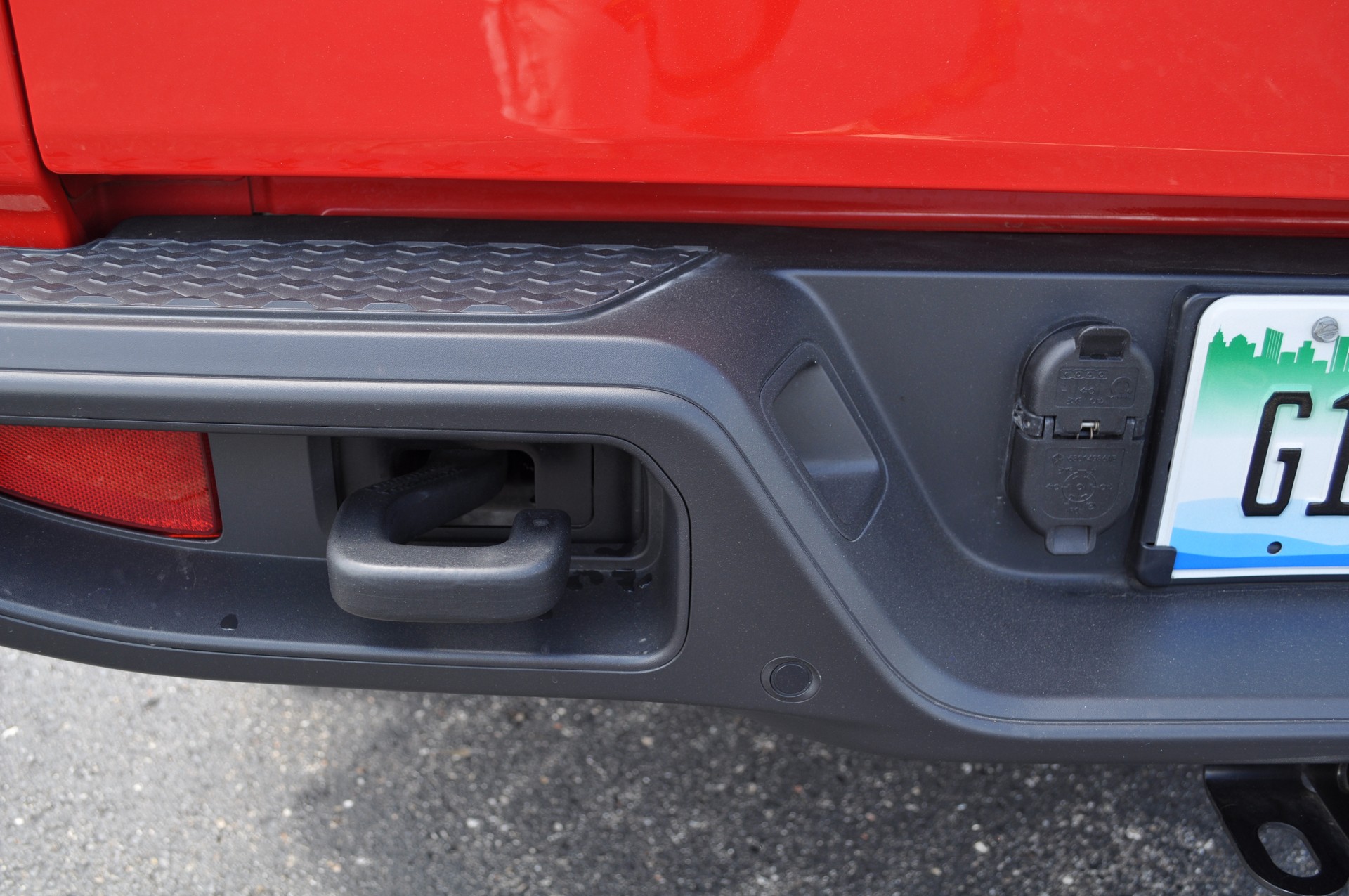 Driven: 2020 Jeep Gladiator Marks The End Of Boring Mid-Size Pickups