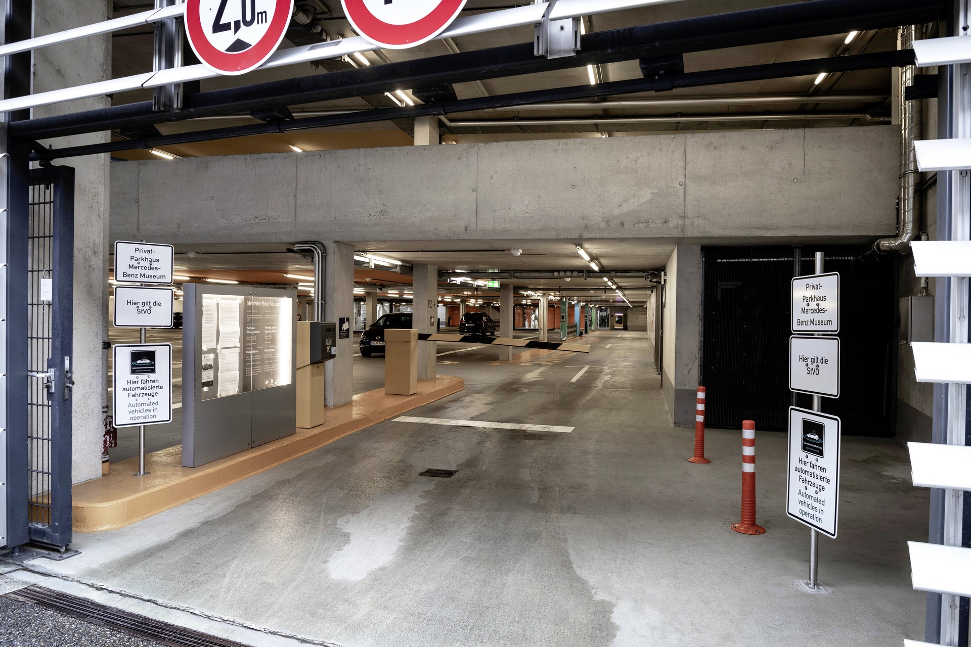 Mercedes’ Automated Valet Parking System Allows Cars To Park Themselves