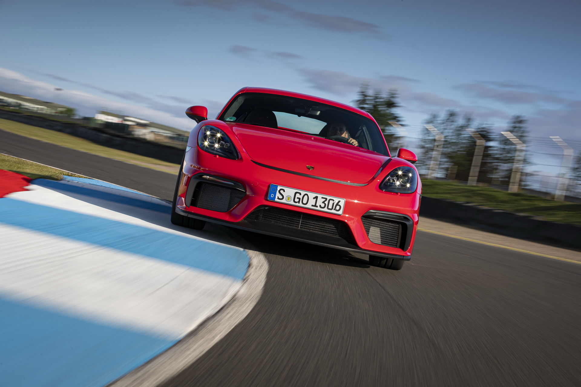 Massive Gallery Lets Us Bask In The Glory Of The 2020 Porsche 718 Cayman GT4