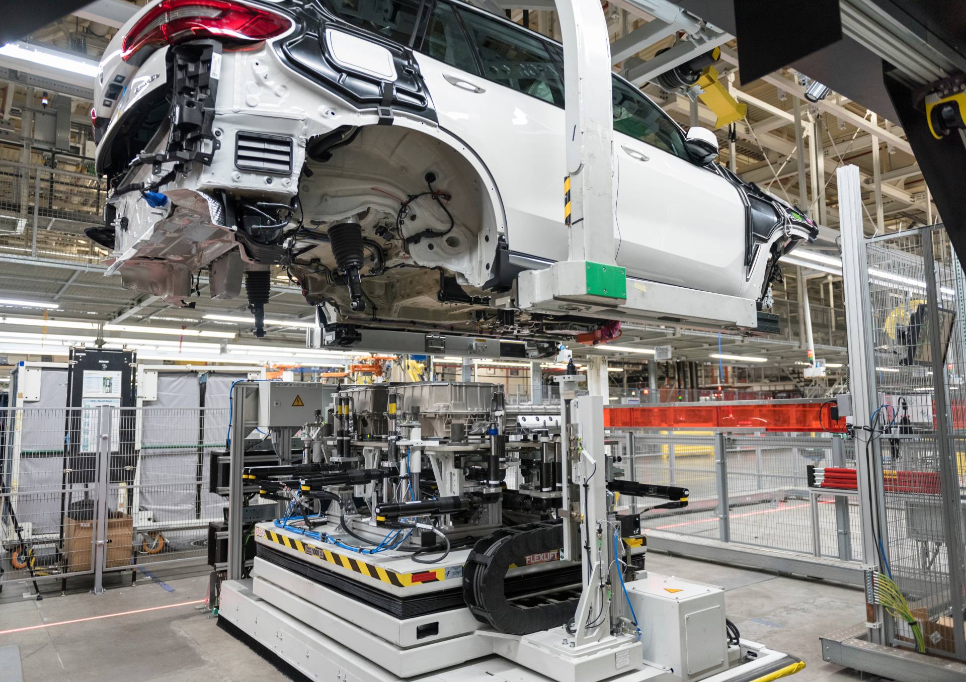 BMW Doubles Battery Production Capacity In Spartanburg For X3, X5 PHEVs
