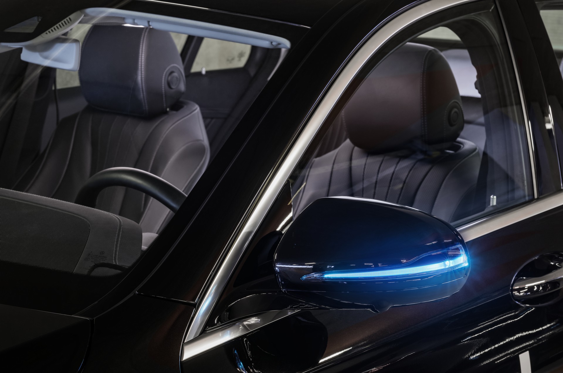 Mercedes’ Automated Valet Parking System Allows Cars To Park Themselves