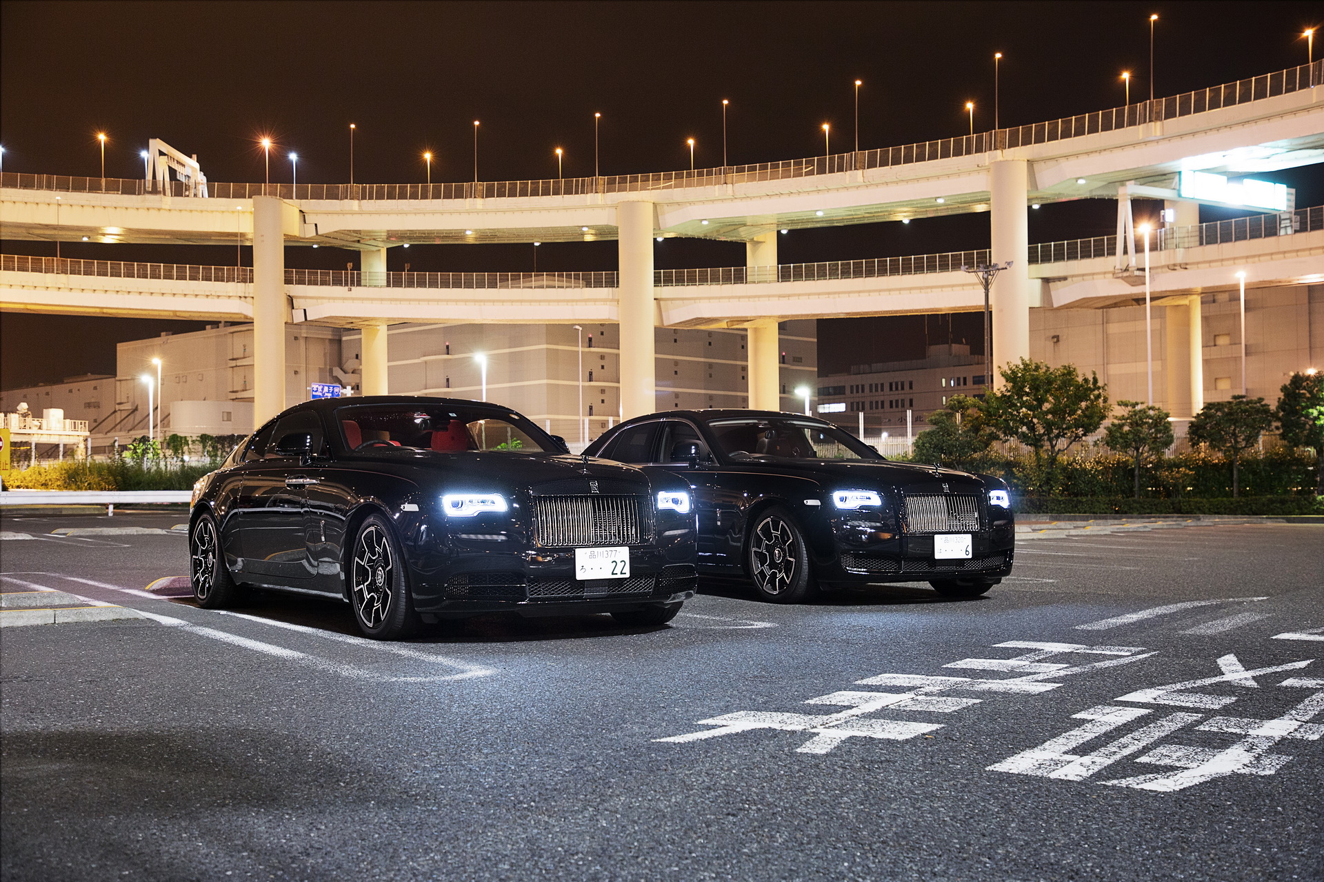 Rolls-Royce Black Badge Models Take Over The Streets Of Tokyo