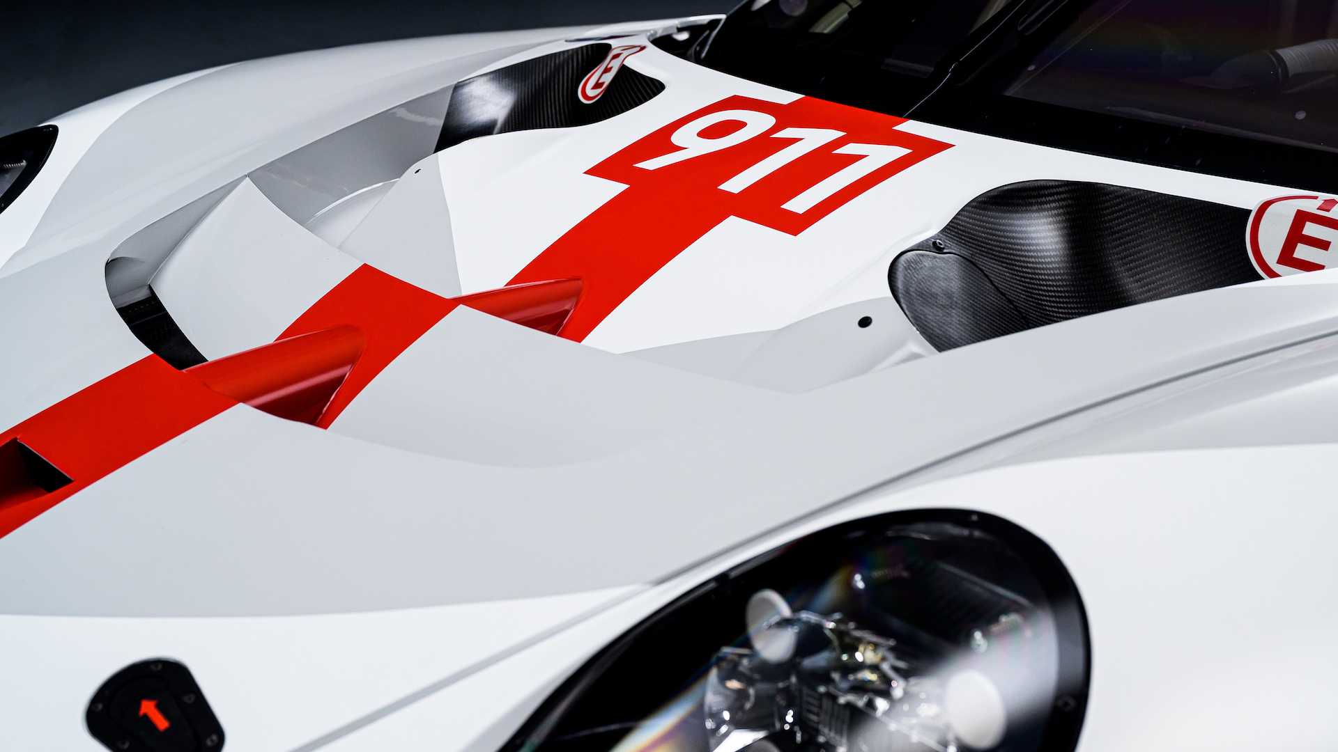 Porsche Unveils New 911 RSR GTE With 4.2-Liter Flat-Six