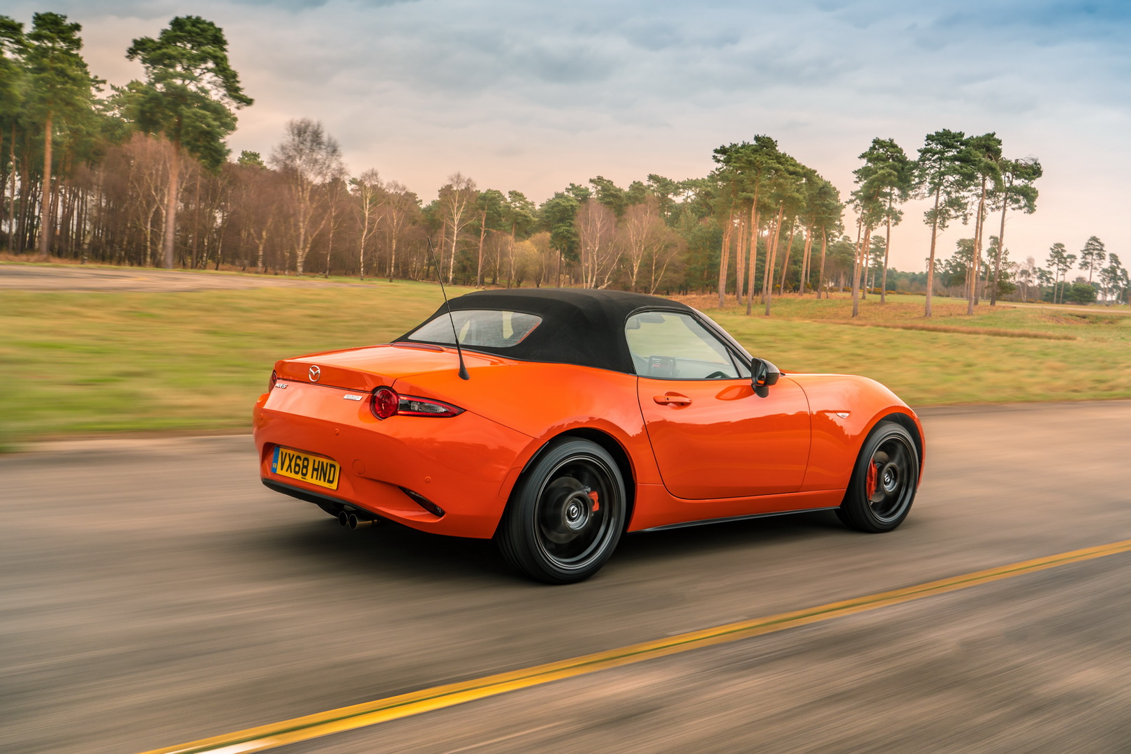 Mazda Brings 550 MX-5 30th Anniversary Editions To The UK