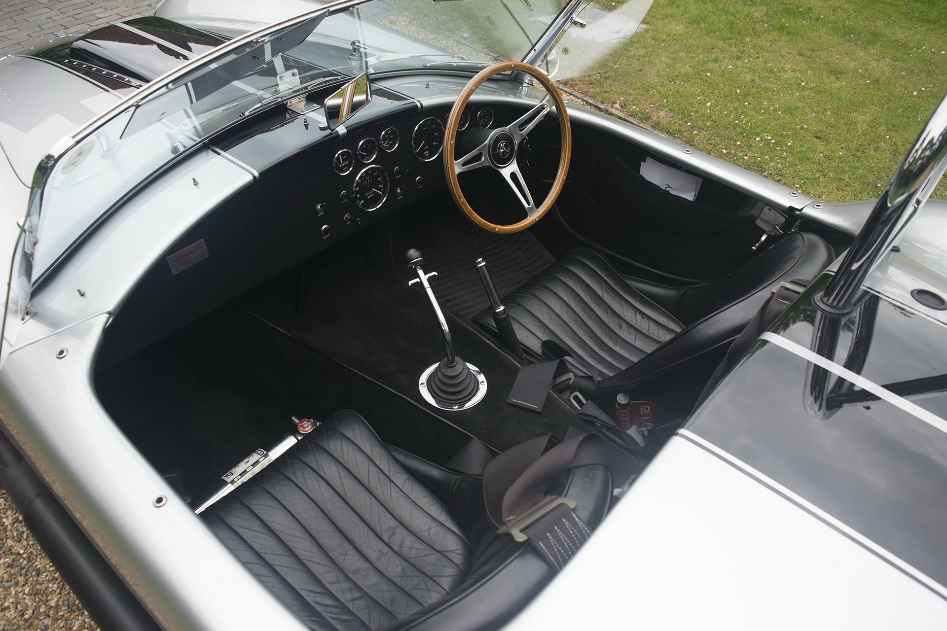 Celebrity-owned Shelby Cobra 427 S/C Recreation Could Become Your Own “Firestarter”