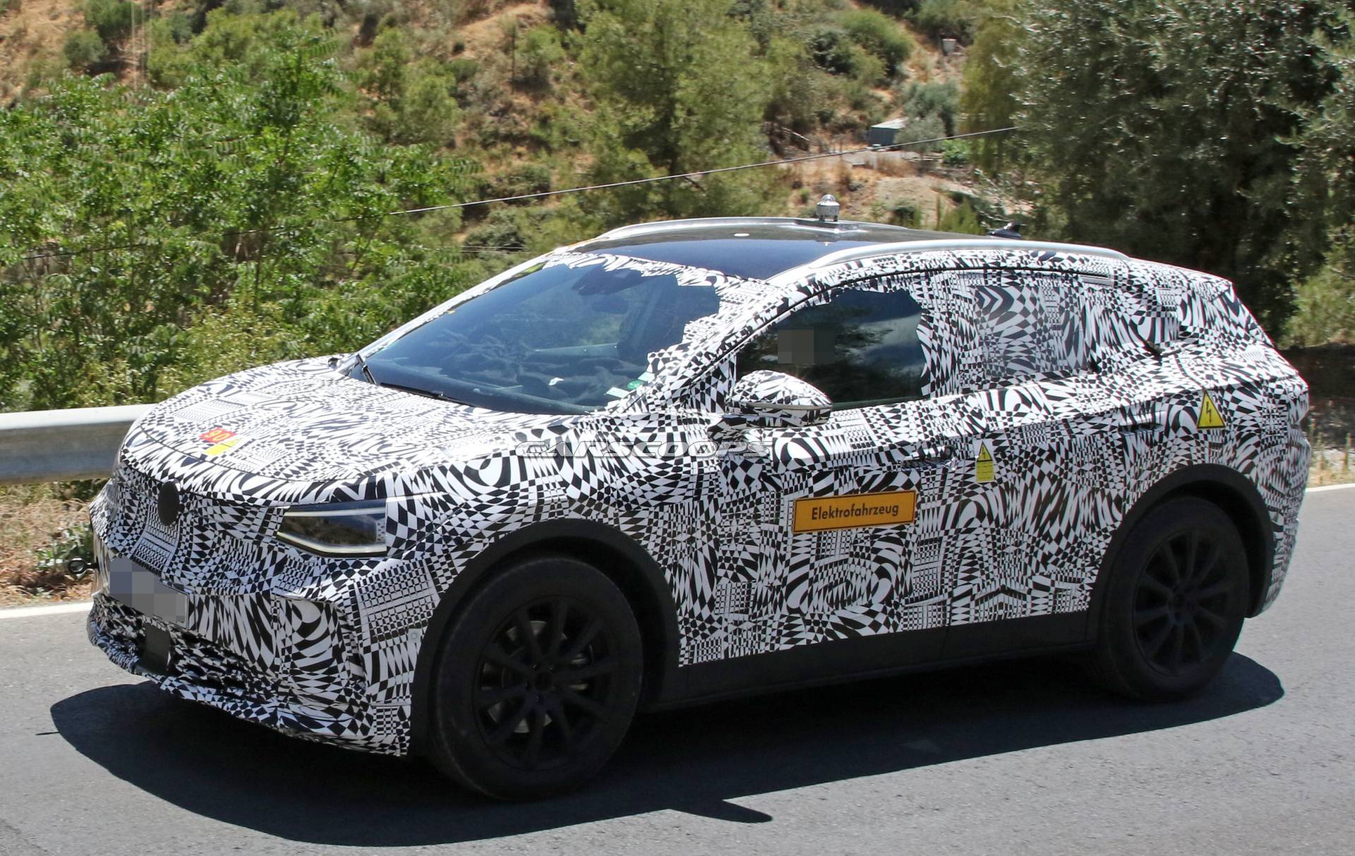 2020 VW ID Crozz Looks Less Dramatic, More Practical Than The Concept