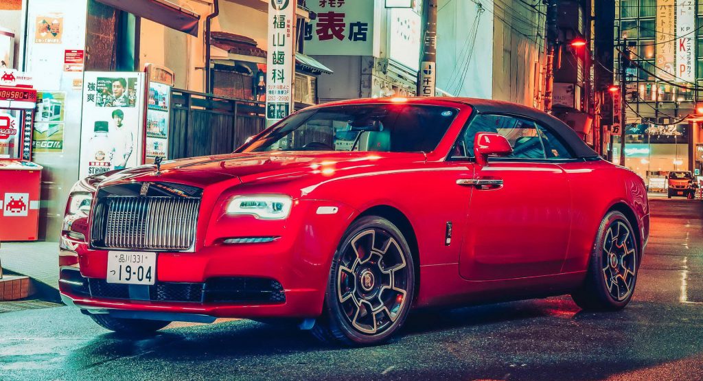Rolls Royce Black Badge Models Take Over The Streets Of