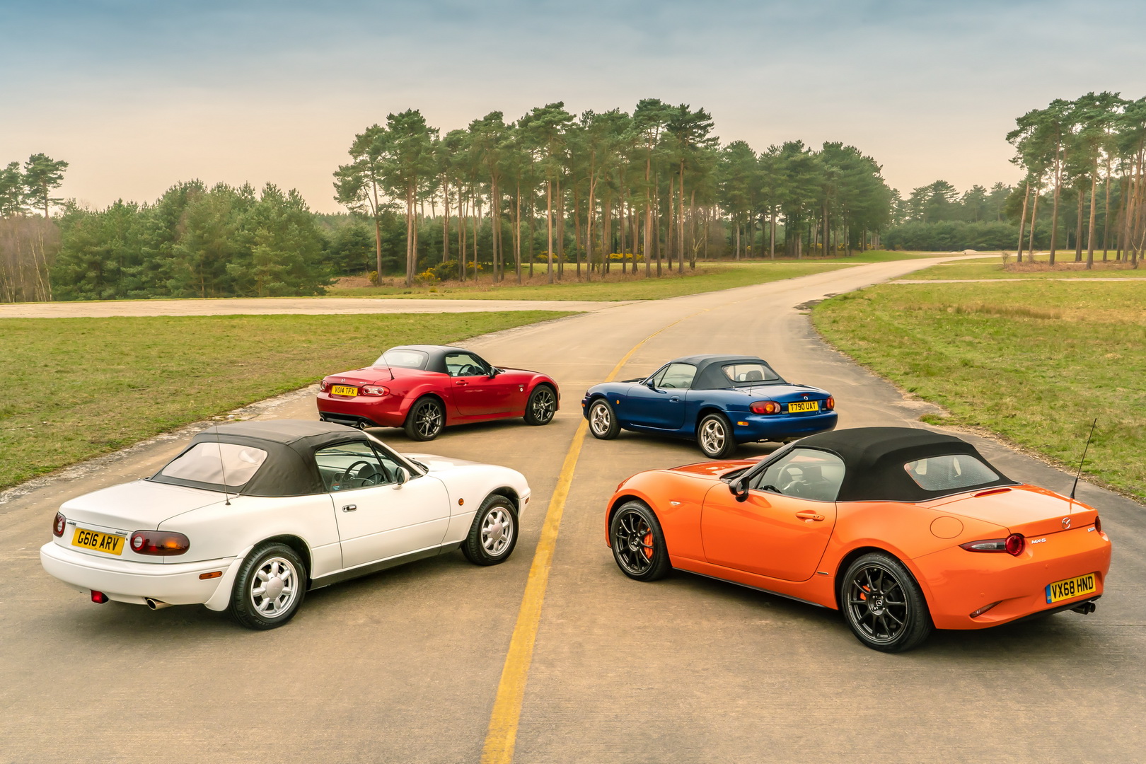 Mazda Brings 550 MX-5 30th Anniversary Editions To The UK
