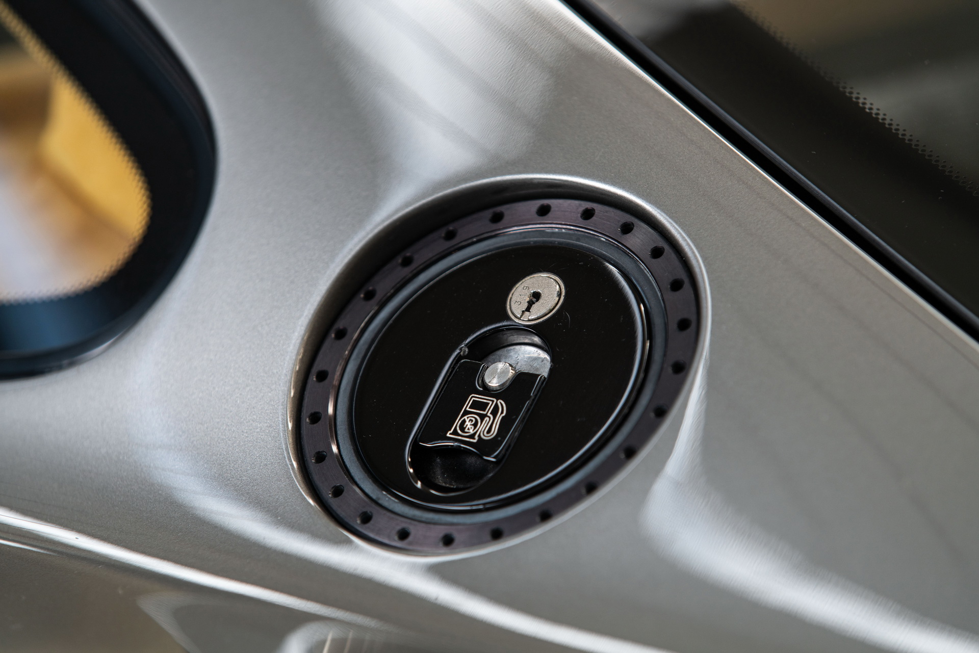 McLaren F1 LM-Spec Sets New Record As It Sells For Nearly $20 Million