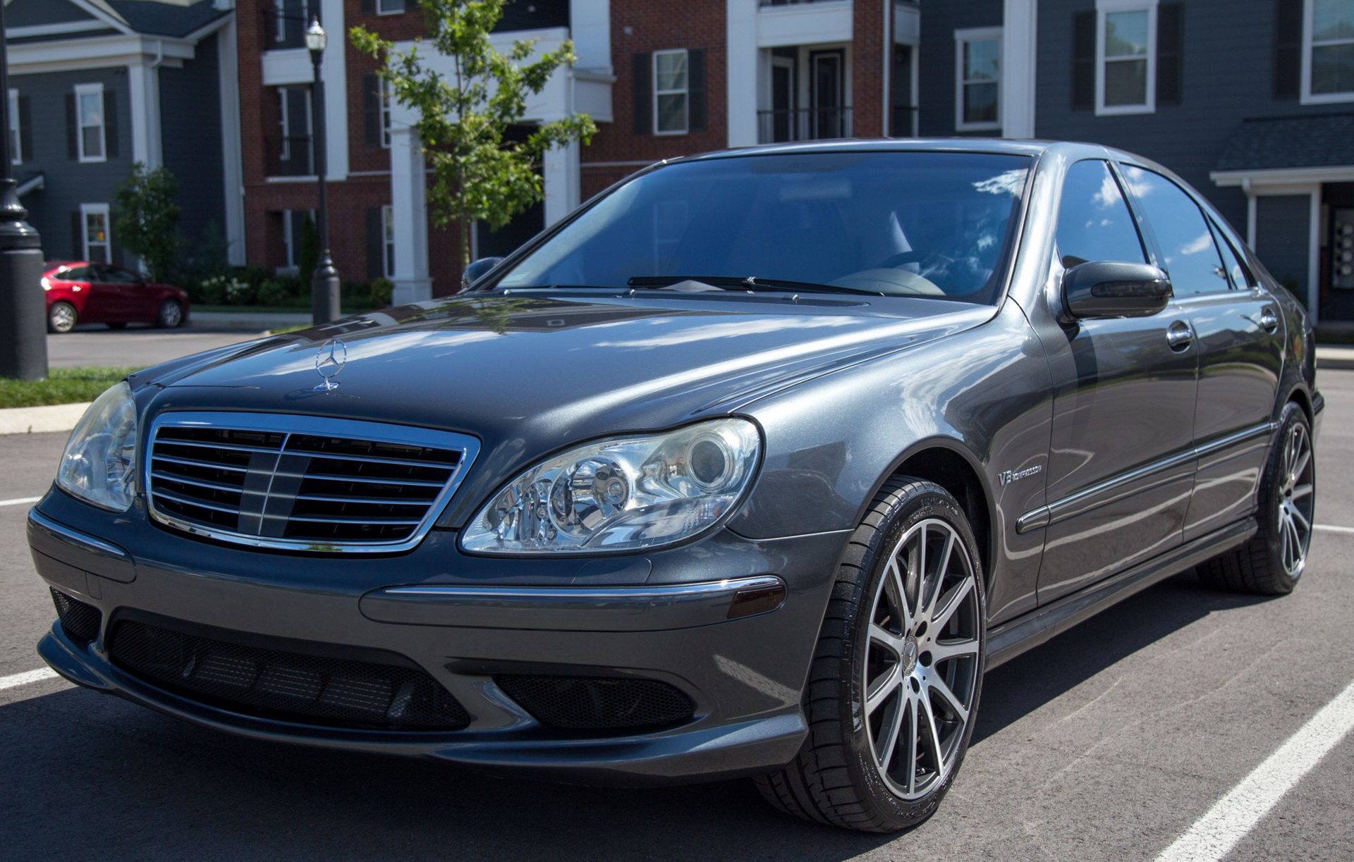 This 2003 Mercedes S55 AMG With Just 6,800 Miles Is As New As It Gets For A W220