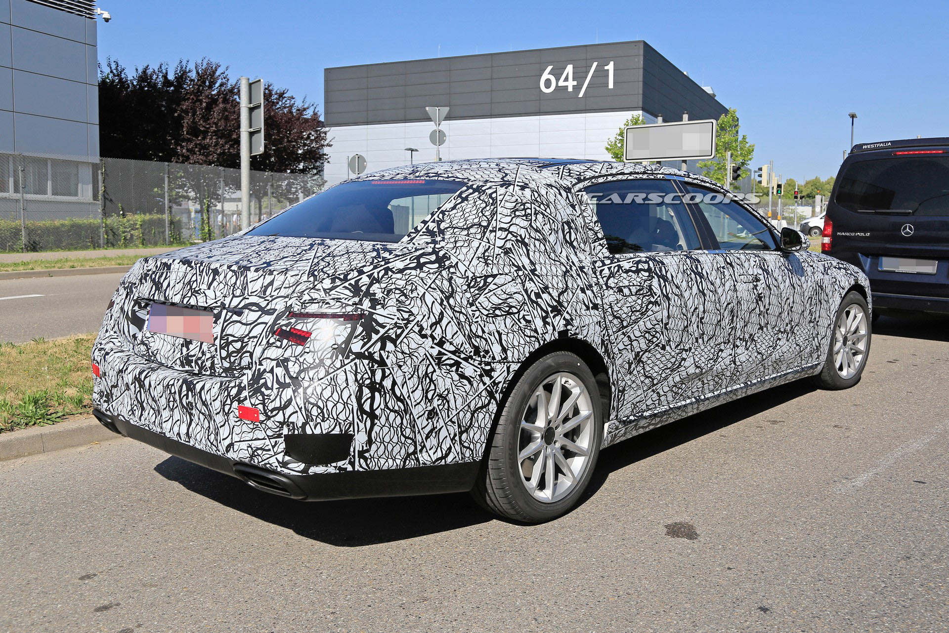 2020 Mercedes-Maybach S-Class Flaunts Its Supersized Body In New Spy Photos