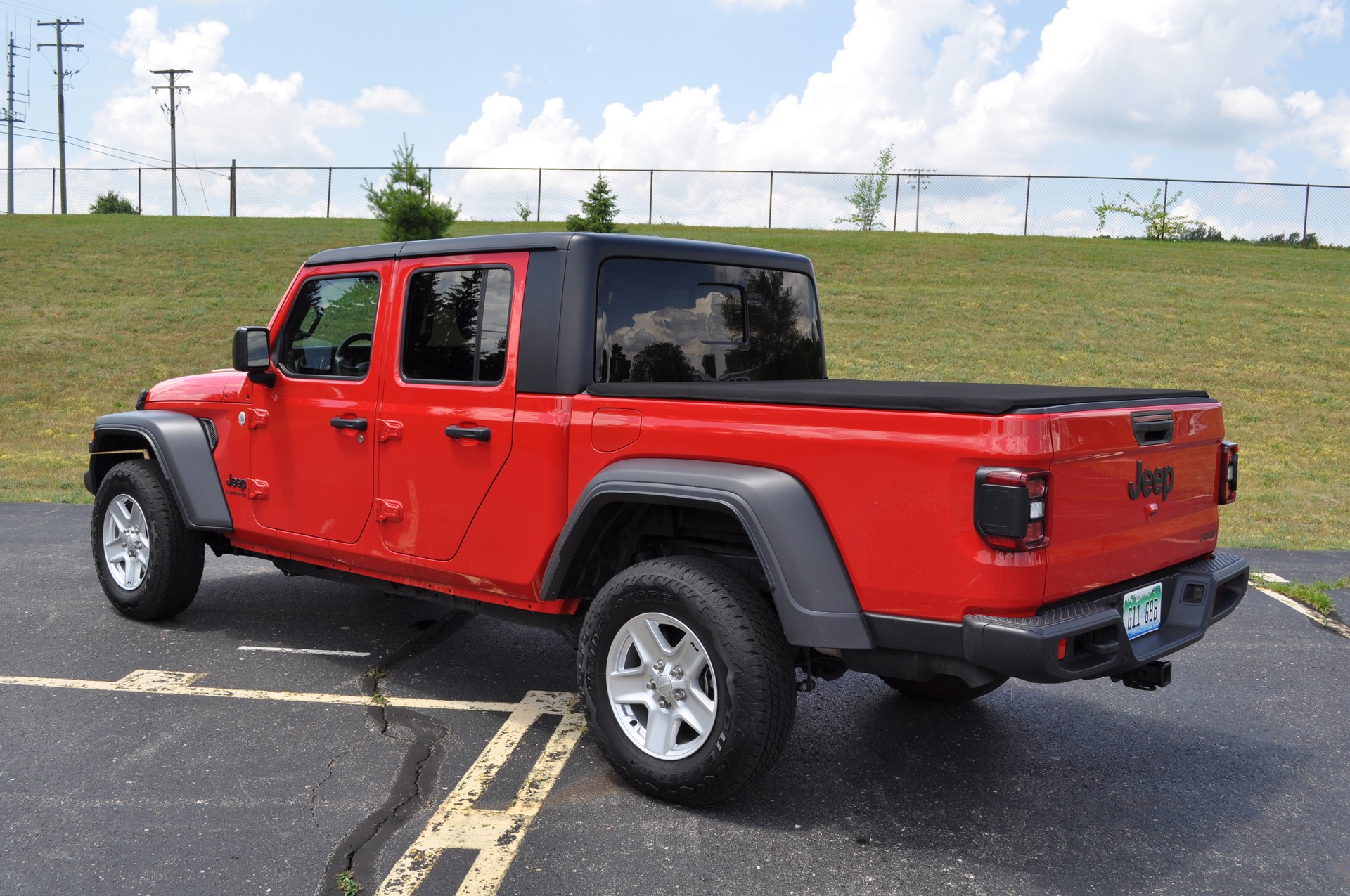 Driven: 2020 Jeep Gladiator Marks The End Of Boring Mid-Size Pickups