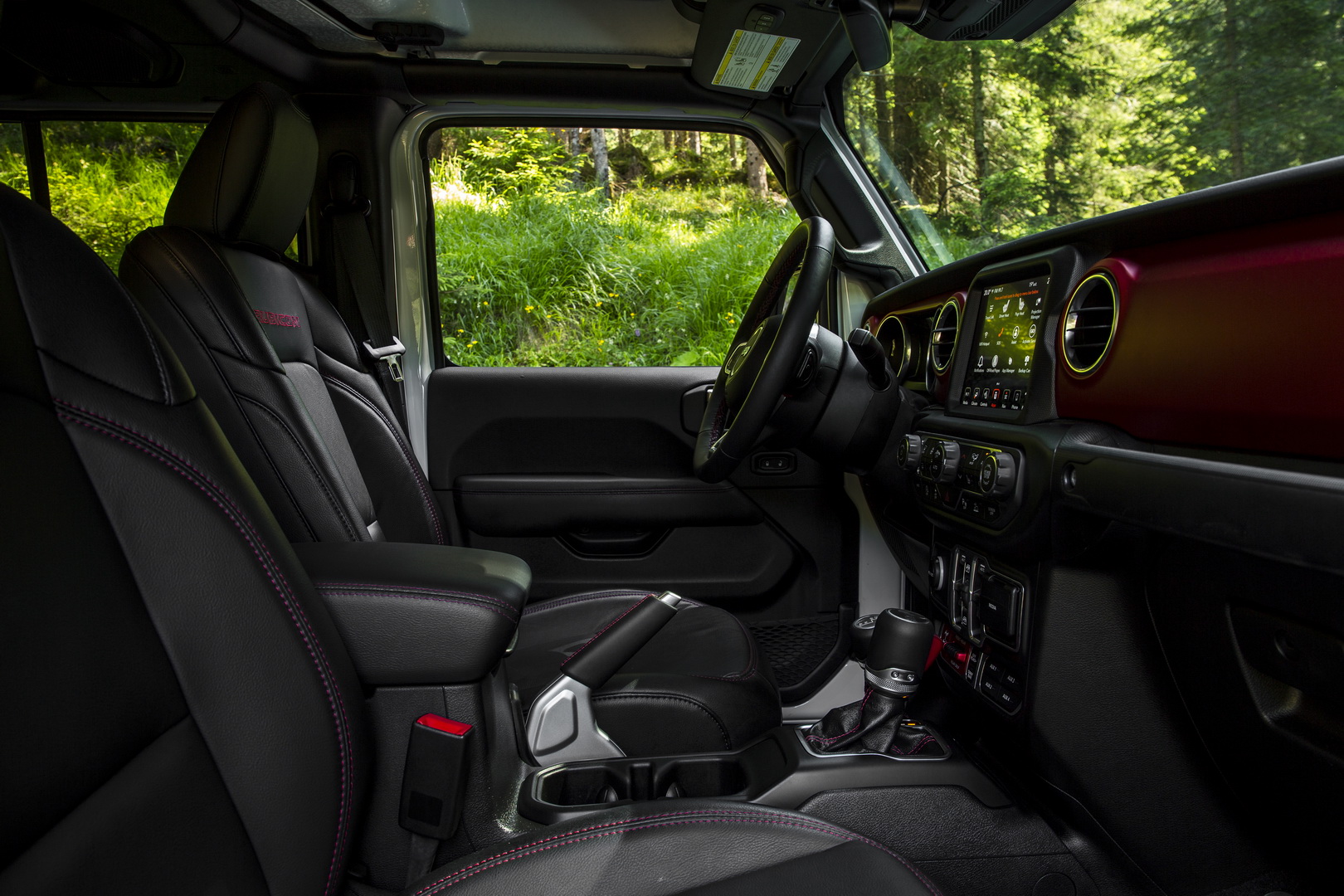 Euro-Spec Jeep Gladiator Getting 256 HP Diesel V6, Will Launch In 2020