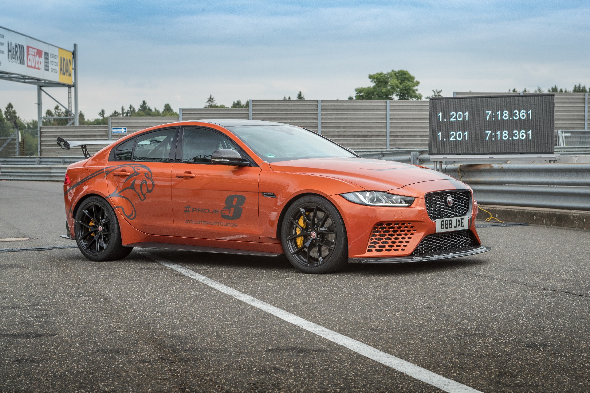 Jaguar XE SV Project 8 Beats Its Own Nurburgring Record At 7:18.36