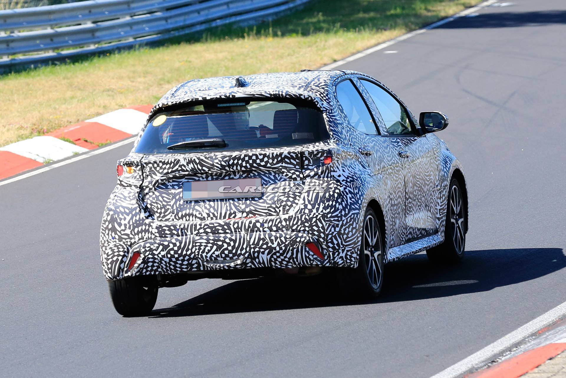 Europe’s 2020 Toyota Yaris Makes Spy Debut In GR Sport And Hybrid Flavors