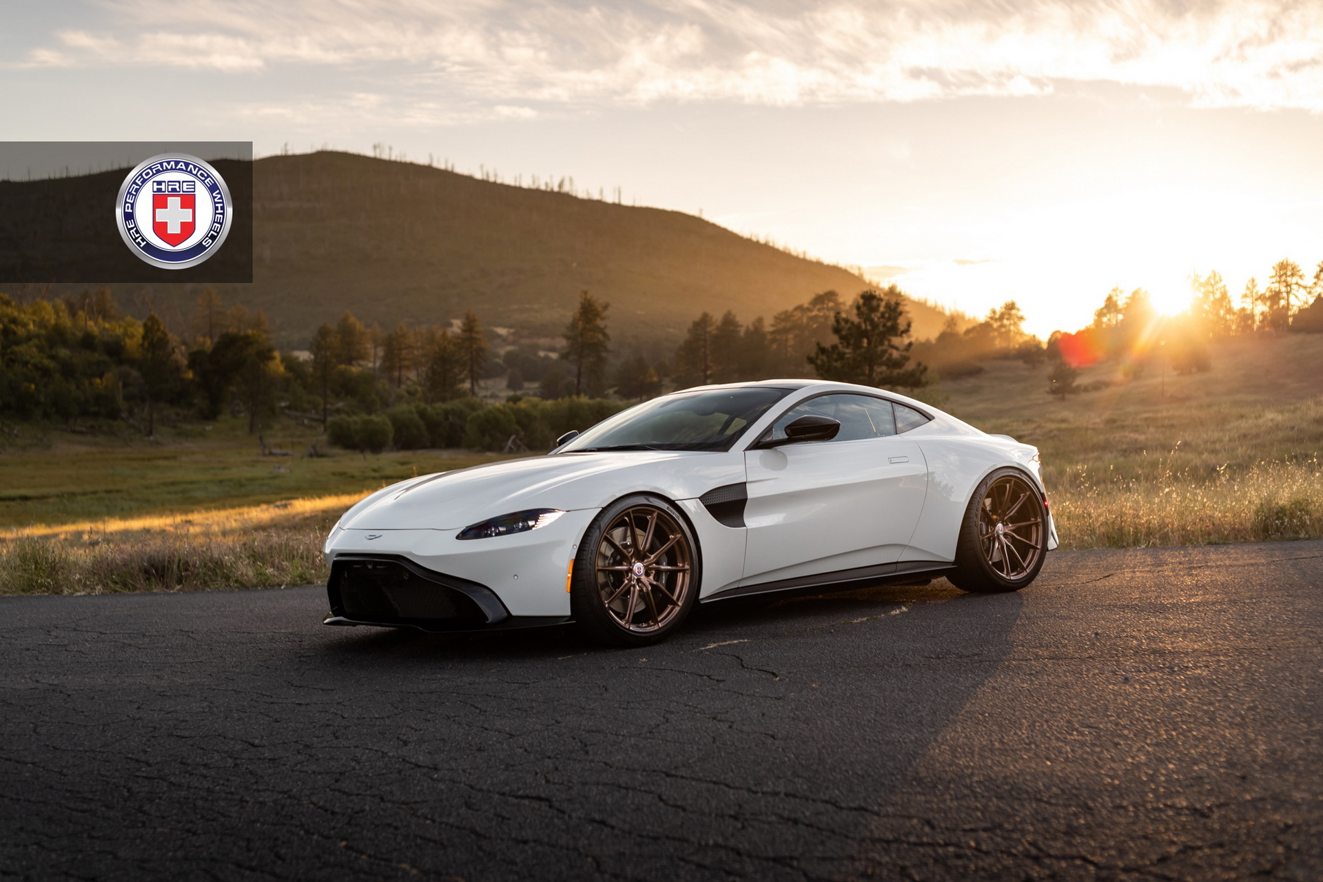 Sun Sets Over Aston Martin Vantage With HRE’s Custom Bronze Rims
