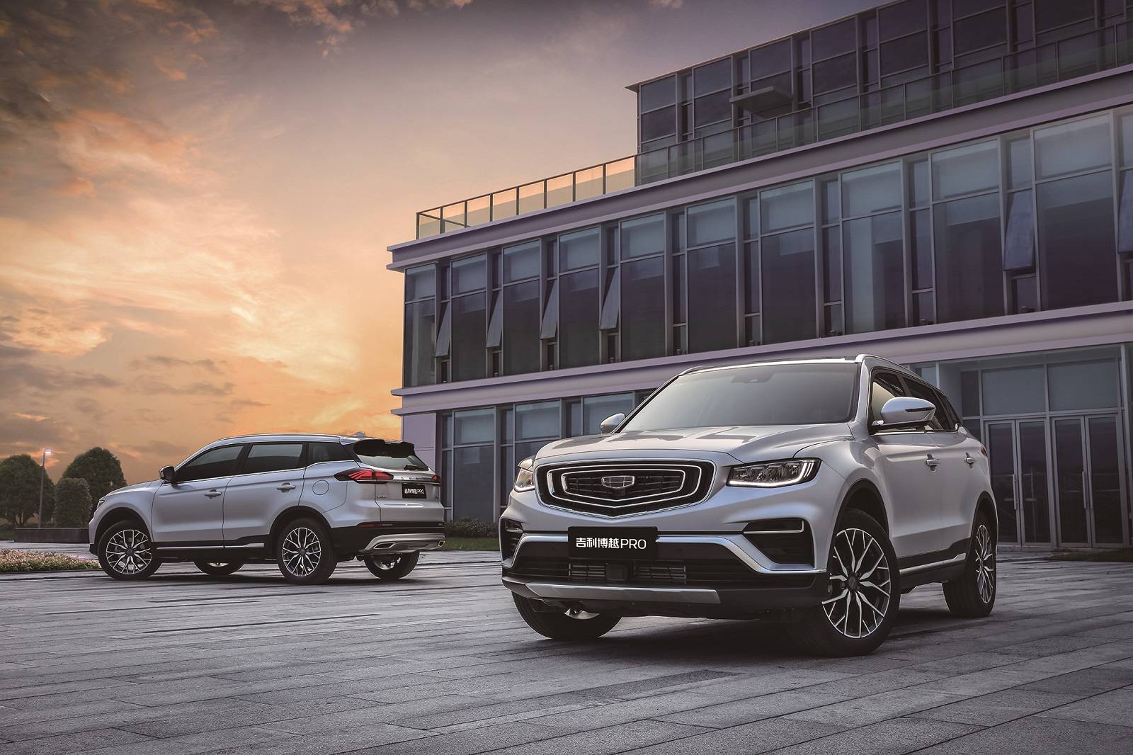 Facelifted Geely Bo Yue Pro Gains “Super Brain,” Updated Engines And Styling