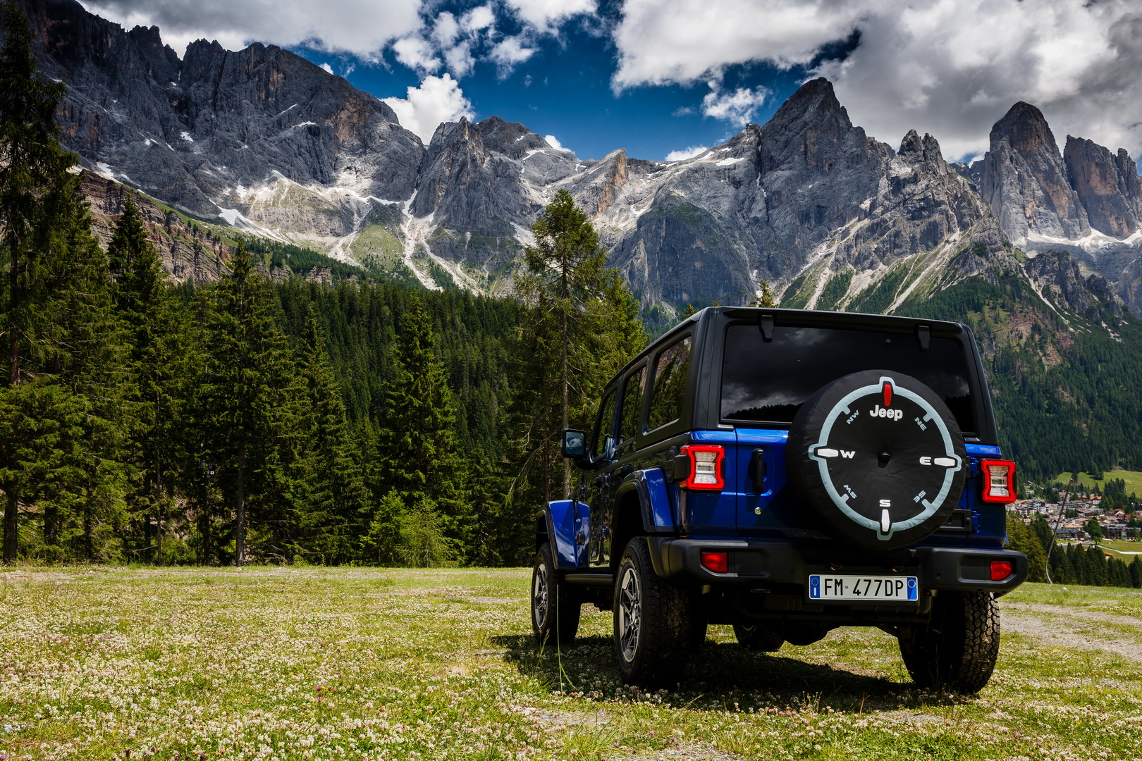 Euro-Spec Jeep Gladiator Getting 256 HP Diesel V6, Will Launch In 2020