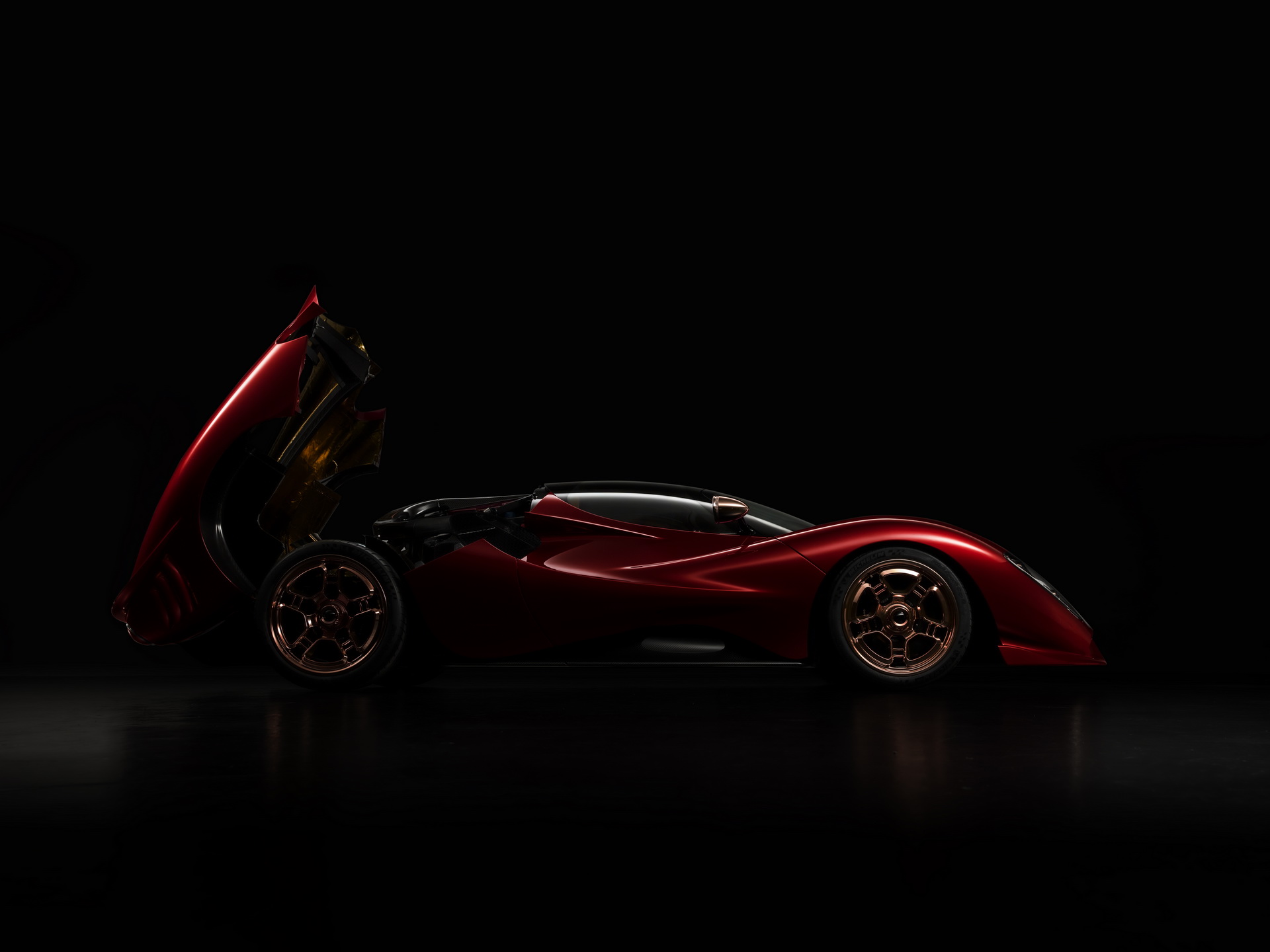 De Tomaso Returns With Ultra-Gorgeous P72 Supercar