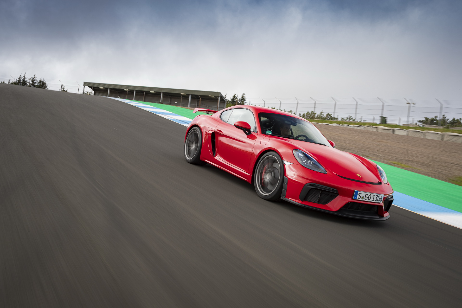 Massive Gallery Lets Us Bask In The Glory Of The 2020 Porsche 718 Cayman GT4