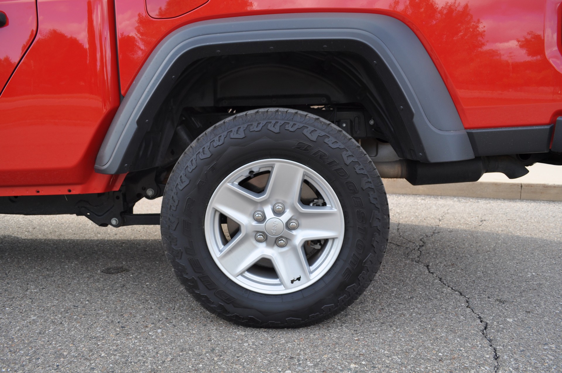 Driven: 2020 Jeep Gladiator Marks The End Of Boring Mid-Size Pickups