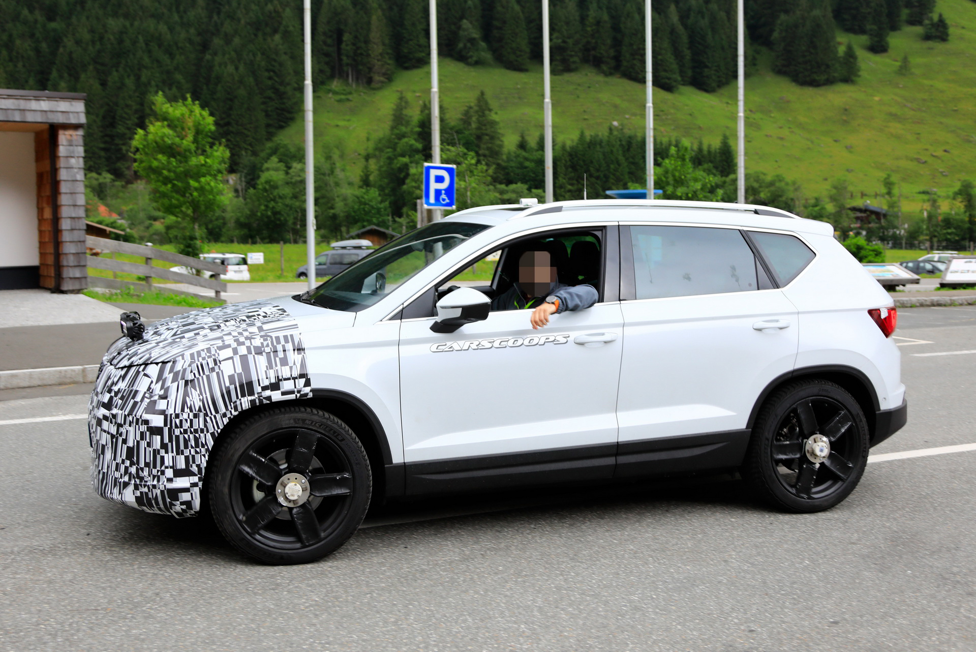 2020 Seat Ateca Facelift Makes Its Spy Debut Hiding A Subtle Design Refresh