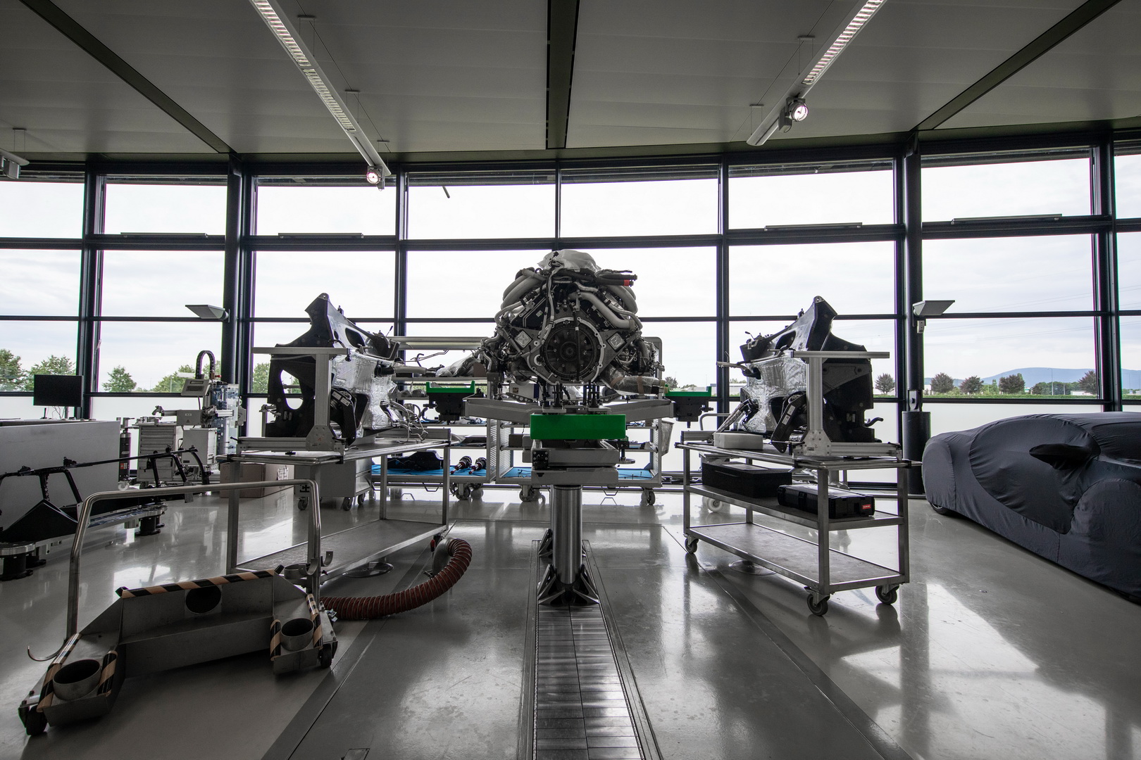 Bugatti Chiron Production Hits New Milestone, Less Than 100 Are Still Up For Grabs